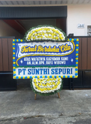 Papan Bunga Duka di Karangtengah
